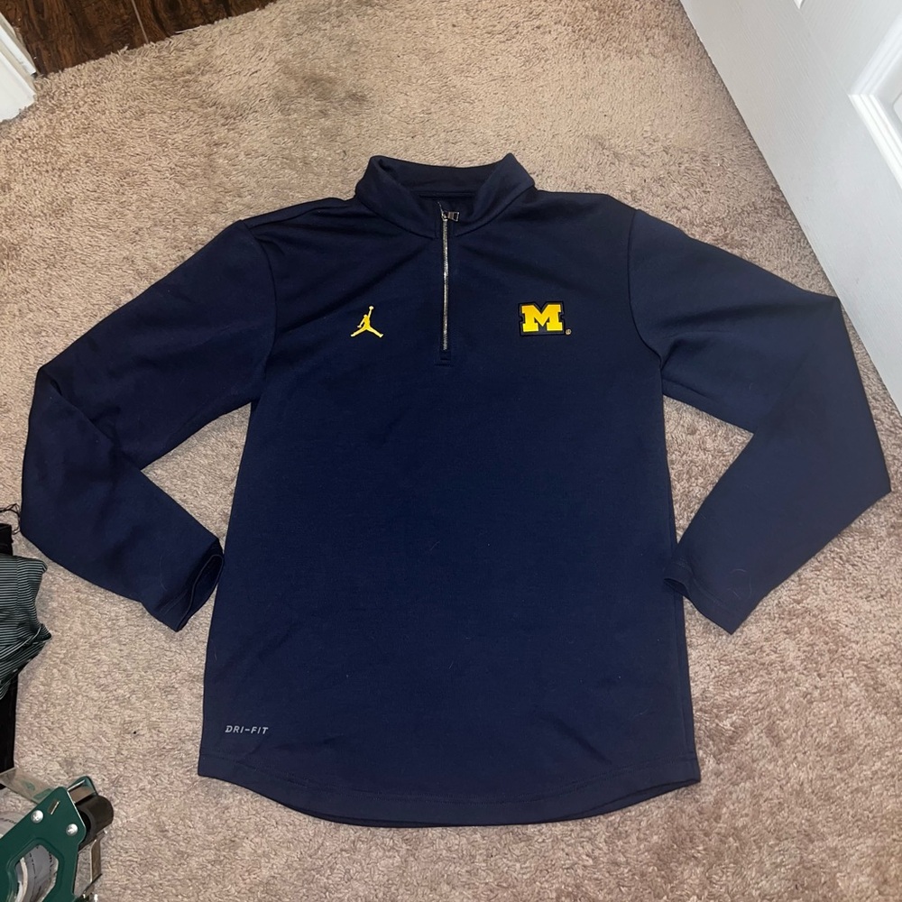 Jordan DRI-FIT Michigan 1/4 Zip | Women’s Size Small